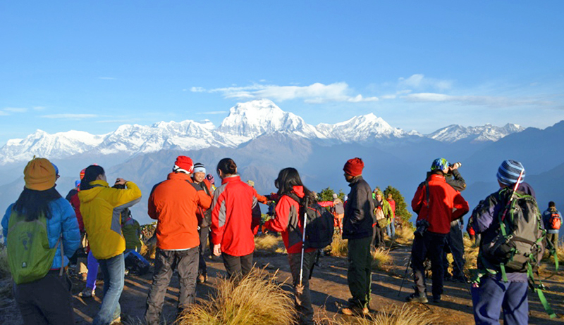 पर्यटकबाट प्राप्त हुने विदेशी मुद्रा आर्जन घट्यो
